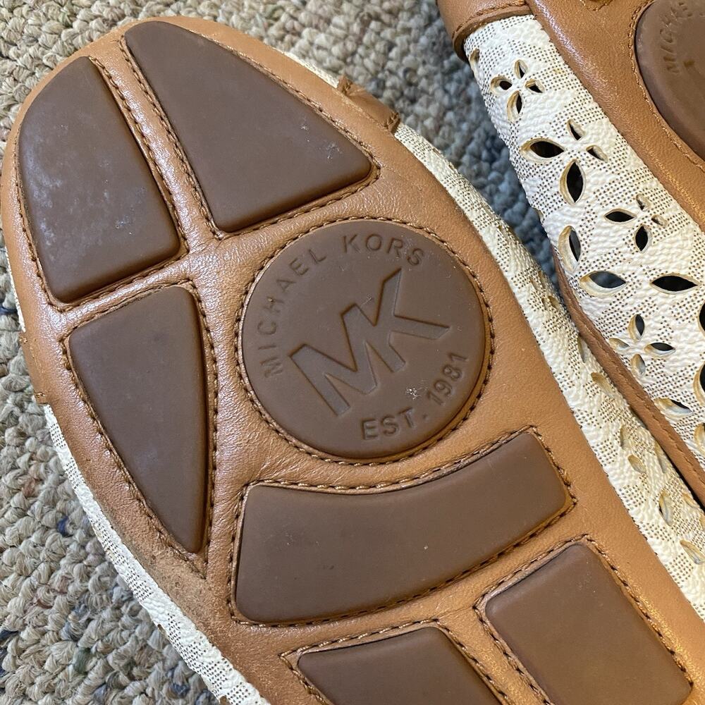 MichaelKors Fulton Cream Brown Gold Cut Out Perforated Moccasins Loafer Shoes 9M - Picture 7 of 12